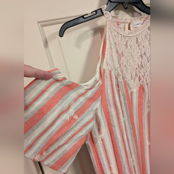 Embroidered dress - Picture 2 of 3